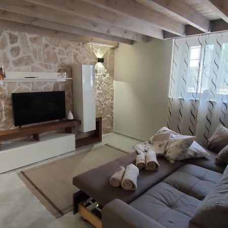 Louis Home Szirakúza Kültér fotó