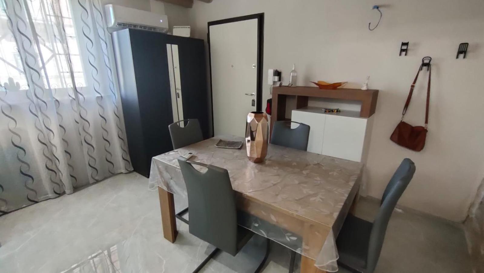 Louis Home Szirakúza Kültér fotó